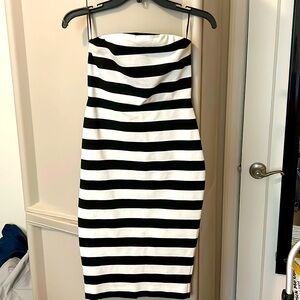 Strapless dress